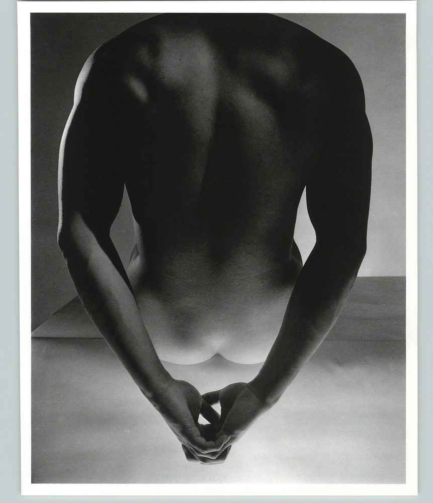 1952 1992 Male Nude Back View Folded Hands Large Art Photo By Horst 16X20