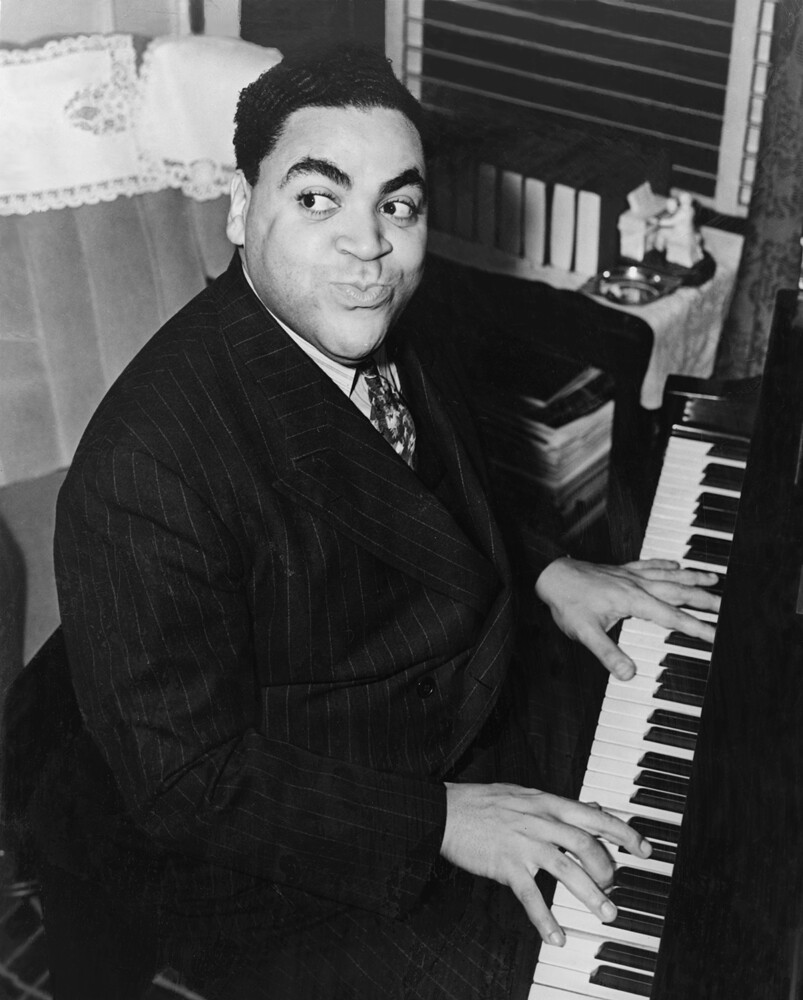 New Photo: Jazz Musician, Pianist and Comedian Fats Waller – 6 Sizes!