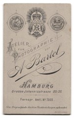 Photograph A. Bartel, Hamburg, Große Johannisstraße 23/25, couple in Sundays