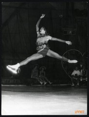 Larger size Vintage fine art Photograph by Tibor Komlós, amazing ice dancer 1950