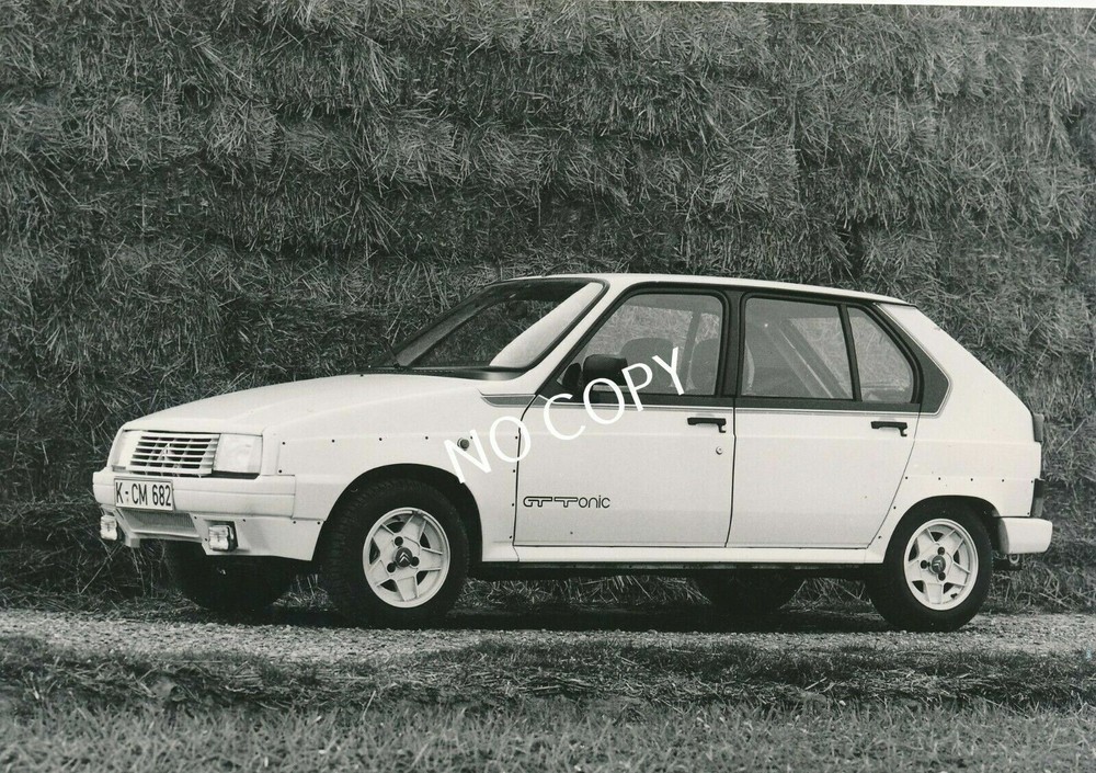 Manufacturer Archive Photo – Automotive Car Vehicle – Citroen GT Tonic C1.67