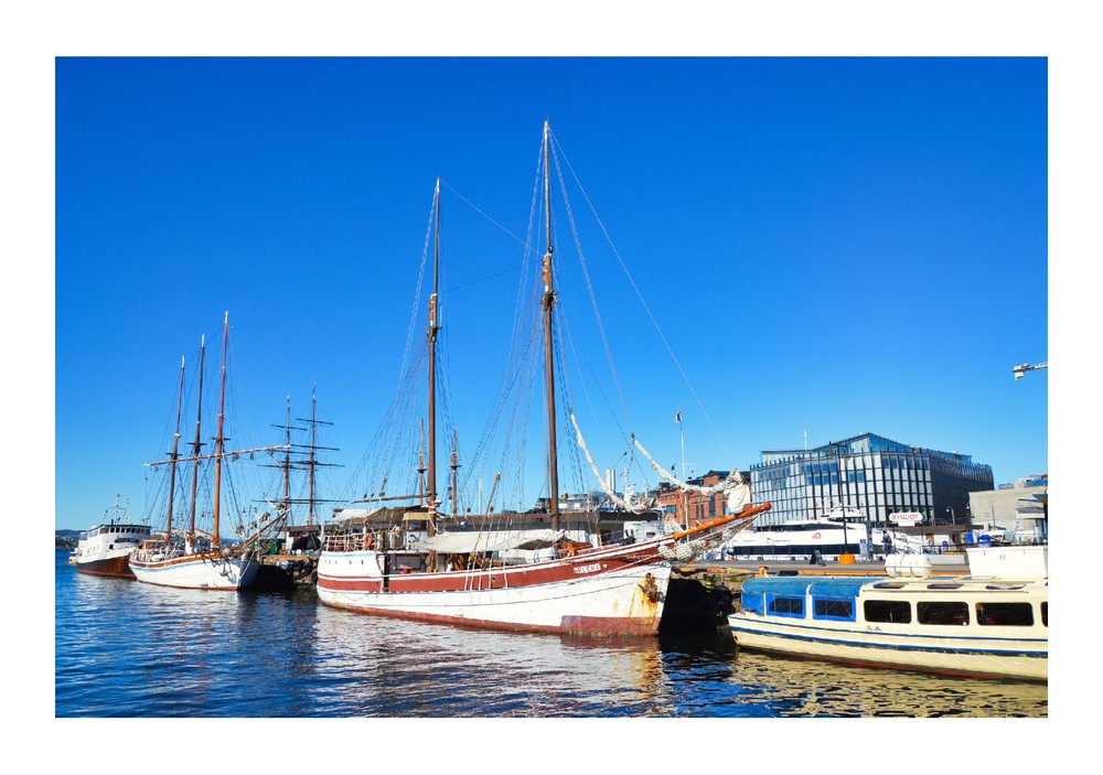 A few Sailboats in Oslo Port, High Resolution Image, Many Formats, TV Art