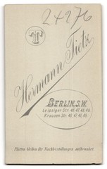 Photograph Hermann Tietz, Berlin-SW, Leipziger Strasse 46-47-48-49, portrait office