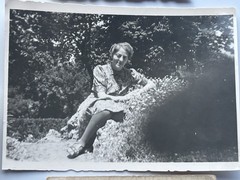 📸 Mixed Lot 5x Old B/W Photos Women ~1930-1950 Vintage Portrait & Nature ~7×10