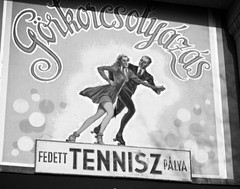 girls and sport men on roller skates, world-famous circus production, István ELE