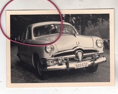 PHOTO PHOTO CAR AUTOMOBILES FORD TUDOR 4 DOOR SEDAN 1950