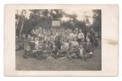 13 773-Photo Postcard * Group Photo * Club * Musical Instruments * 1930s