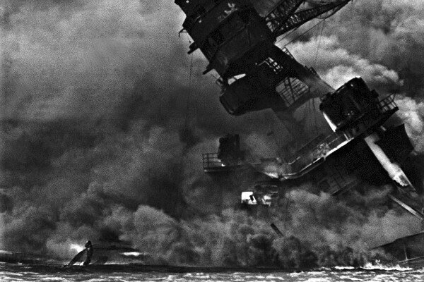New World War II Photo: USS ARIZONA burning at Pearl Harbor Attack – 6 Sizes!