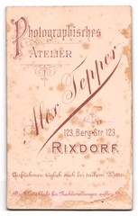 Photograph Alex Tepper, Rixdorf, Berg-Str. 123, Elegant Lady with Cross Chain un