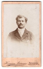 Photograph Hermann Brauner, Patschkau, Wallstrasse 123, portrait of a man
