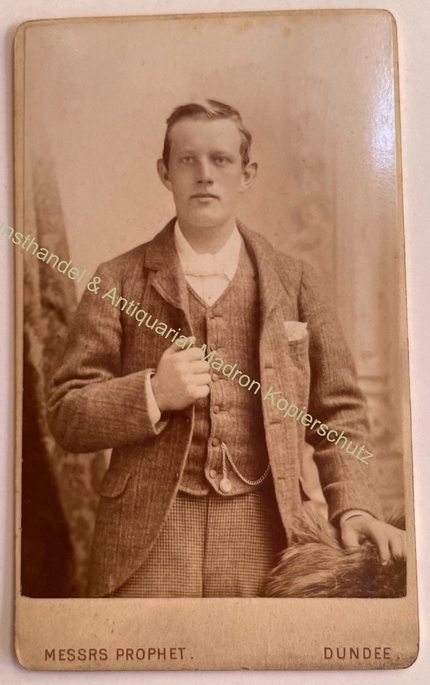 orig. CDV photo photograph man gentleman fashion picture old around 1885 M. Prophet Dundee