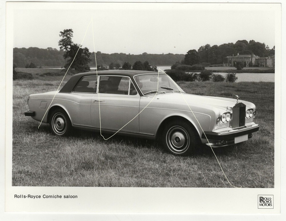 22x16cm old factory photo 1982 Rolls Royce Corniche coupe photo