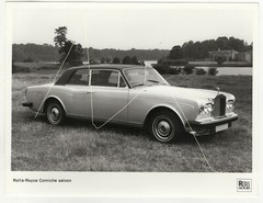 22x16cm old factory photo 1982 Rolls Royce Corniche coupe photo