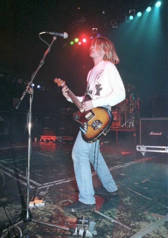 Curt Cobain Nirvana Lot of 2 Different 4×6 Re-Print #0000