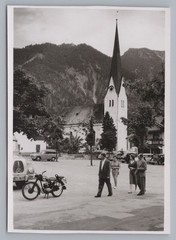 Bayrischzell – Motorcycle Church Cars Passersby – Old Photo 1950s