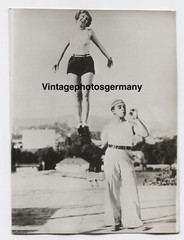 G1785 Photo 1920s US Actor Bobby Veron Strongman Muscles Woman Girl