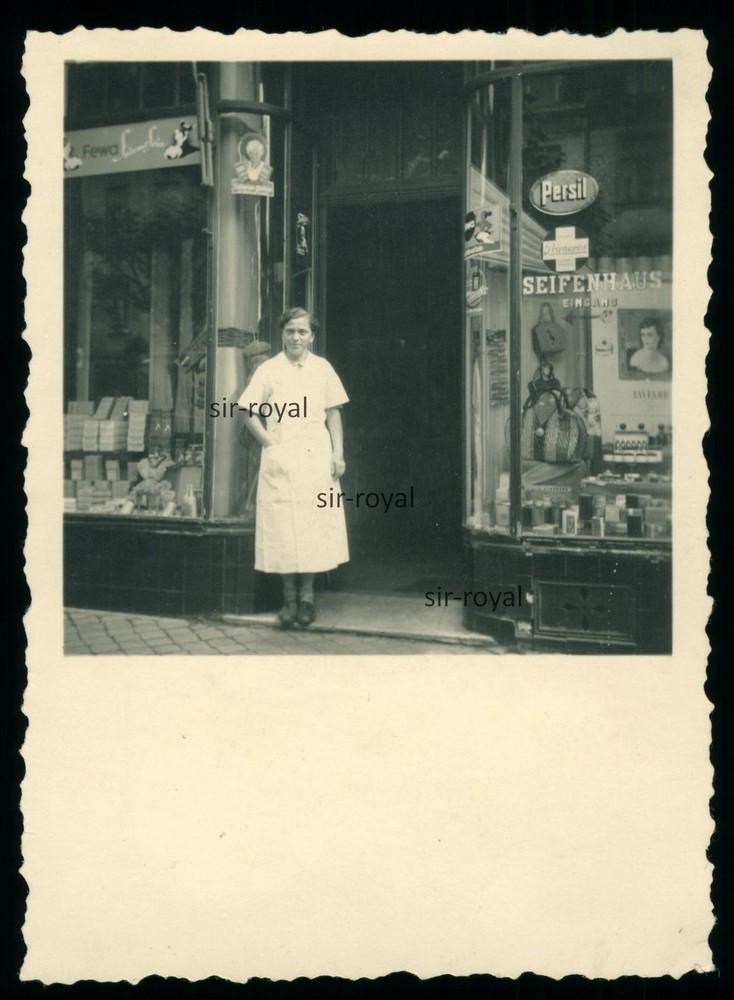 Soap House Circa 1940 – Drugstore Shop Window Shop Persil – Photo 6x8cm