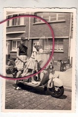 PHOTO PHOTO OLD MOTORCYCLE SCOOTER VESPA