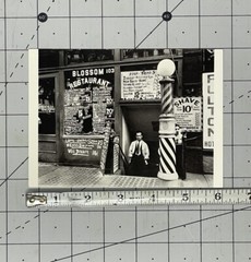 Berenice Abbott – Blossom Restaurant Bowery New York 1935 Fotofolio Art Card