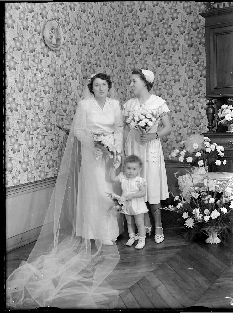 Wedding Portrait Bride Woman And Child Age Negative Glass Photo
