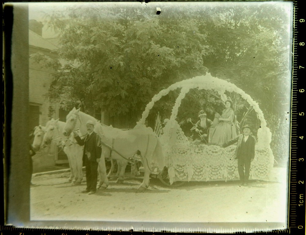 Antique Photograph Glass Negative Parade Float Nilakanta Feodor Chaliapin 1907