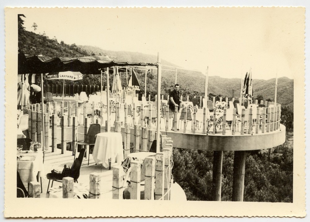Toulon La – Circumference White – Landscape Portrait – Photo Antique – An. 1960