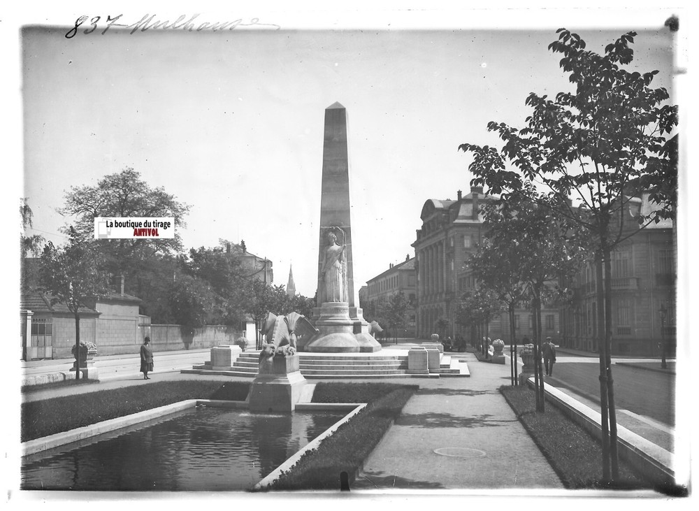 Glass Photo Positive Black & White 13×18 cm War Memorial of Mulhouse