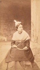 Business card, CDV, albumen paper, Jeune fille, E. Neurdein, Paris