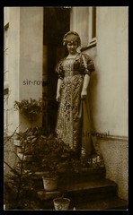 Frau in Tracht – Trachtenmode Brauchtum Kostüme – Foto-AK 8x13cm