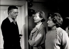 Photo film scene old house with new life D 1988, Ruth Brück,… – 10614955