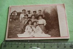 Great old photo on cardboard – group of girls – Easter 1907 – place???
