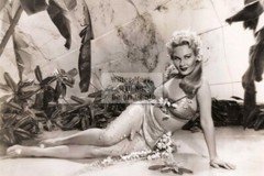 Mae West (Vintage Classic Pinup Glamour B&W & Color Photos ) Many 4×6 inches