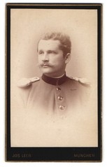 Photograph by J. Leeb, Munich, Schönfeldstrasse 18, officer in uniform