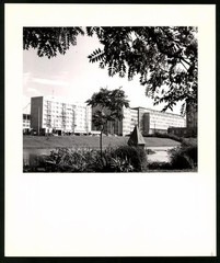 12 photographs view Leipzig, PGH film & image, photos: Heyde, life in social