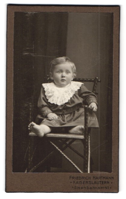 Photograph Friedrich Hartmann, Kaiserslautern, Eisenbahnstr. 41, child in dress