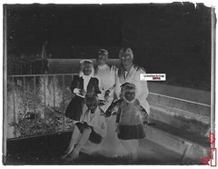 Family Group Children Glass Photo Plate Old Black & White Negative 6×8 cm