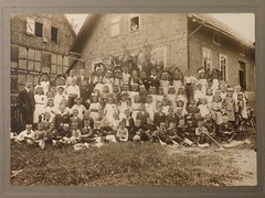 Old Photo Children Girl Boys Group Photo Village Old Home Timber Frame 1900-1940