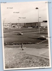 Probably Braunschweig around 1960-Cars Vehicle Road Building VW Beetle-Photo 7x10cm