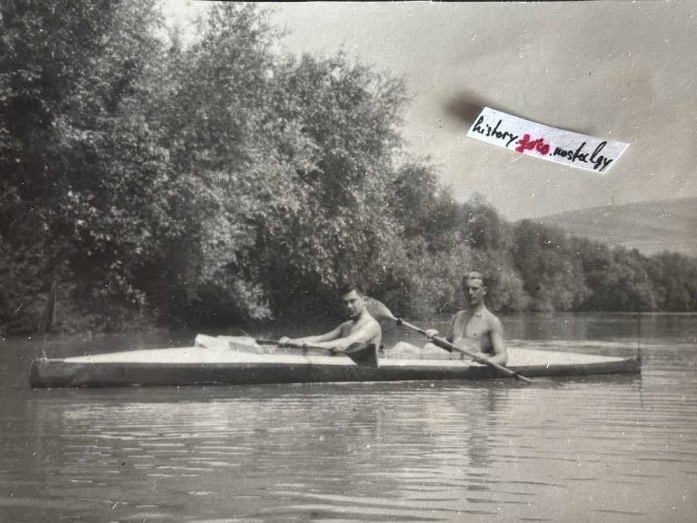 📸Set 2x Photo ~1927 Kayak Canoe Boat Athlete Men Leisure Body Nature 8×13