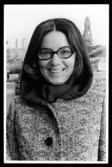 Pretty woman with glasses laughs 1973-GDR 1970s-photo 11x15cm