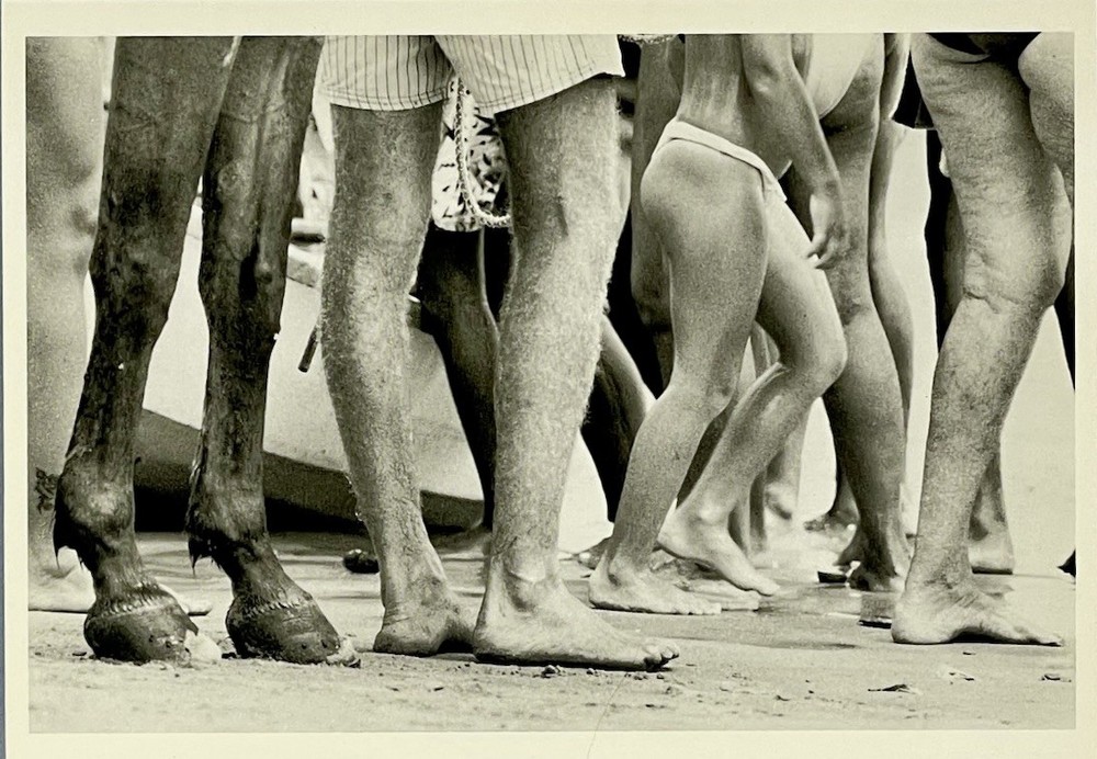 Elliott Erwitt (1928-2023) Art Photo Print Card 4×6” Brazil 1990 Feet Fotofolio