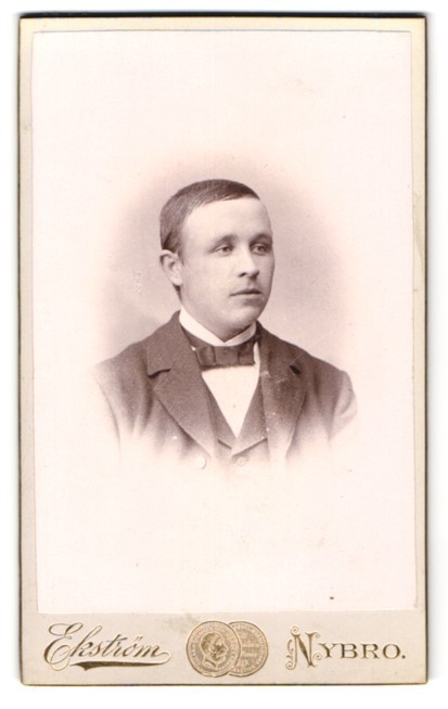 Photograph Aug Ekström, Nybro, Portrait of a Man CDV / Cabinet Photo