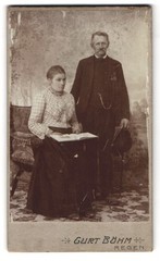 Photograph Curt Böhm, rain in the Bavarian Forest, portrait middle-class couple with
