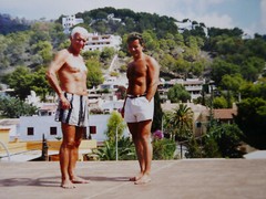 «AMIGOS»: PHOTO, COLOUR PHOTO, RECREATION, FRIENDS, HOLIDAY, TRAVEL, SOUTH, SUMMER, STYLE!