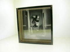 DOUG PRINCE (B.1943) PHOTOGRAPHIC SCULPTURE «FLOATING FAN» DATED 1972 #4/20