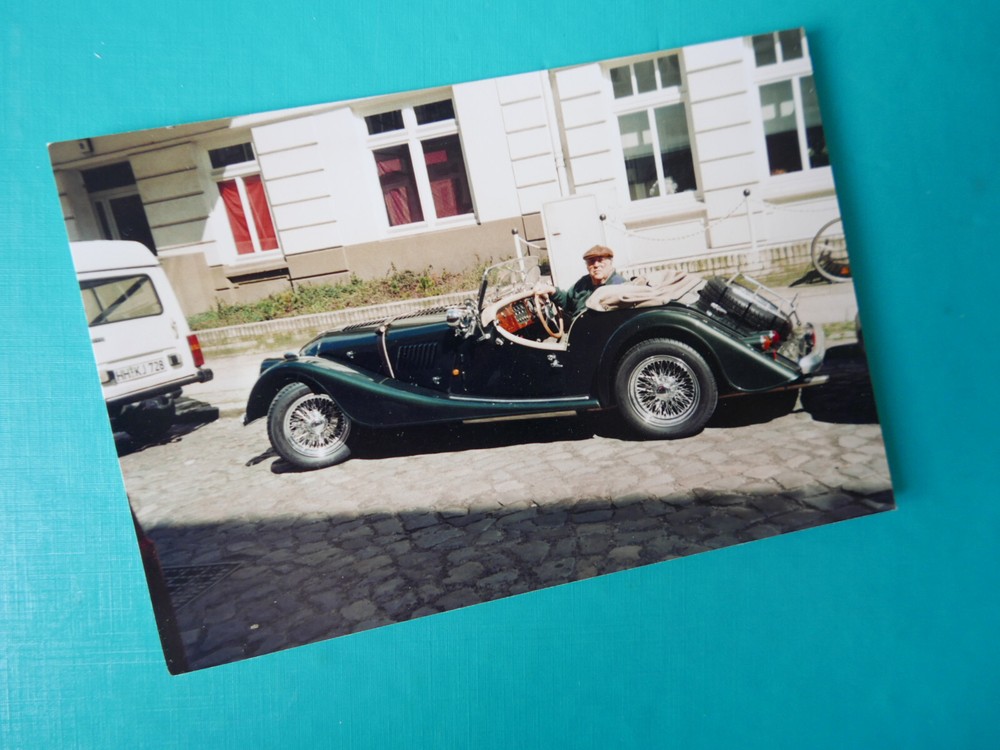 «VINTAGE»: COLOR PHOTOGRAPHY, PHOTO, TECHNOLOGY, SPORTS CAR, CAR, HISTORY, MOBILITY!