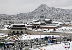 Snow over Gyeongbokgung – Fine Art Photography Print by K.S. Song