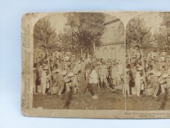 Stereo Foto Tientsin China, Strange Medley from many Nations at Wayer Hydrant