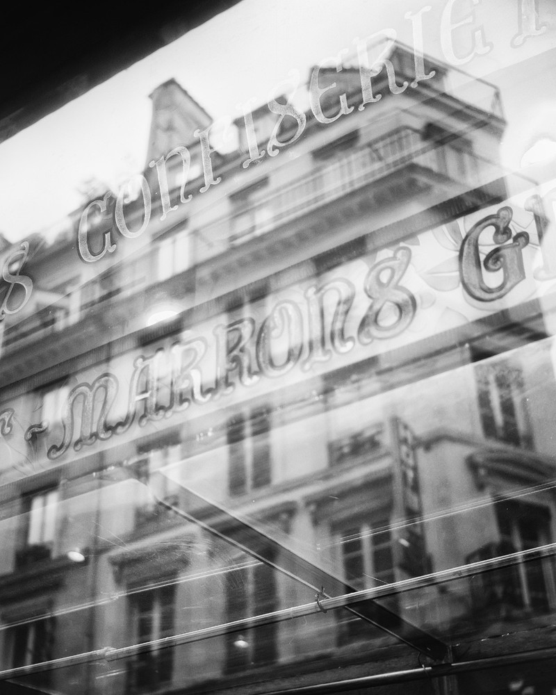 Fine Art Photography 5×7, 8×10, 11×14, 16×20 – Paris, France Street