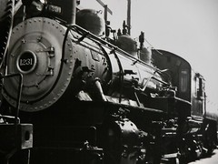 Southern Pacific Engine #1231 SP Locomotive Station Photograph Vtg 50s Railway